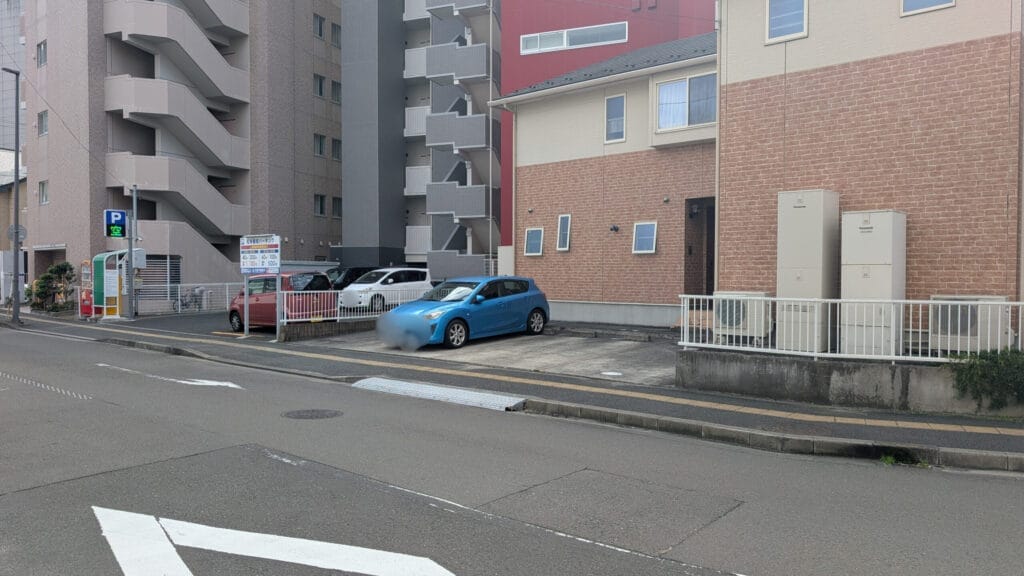 榴岡天満宮近くのakippa