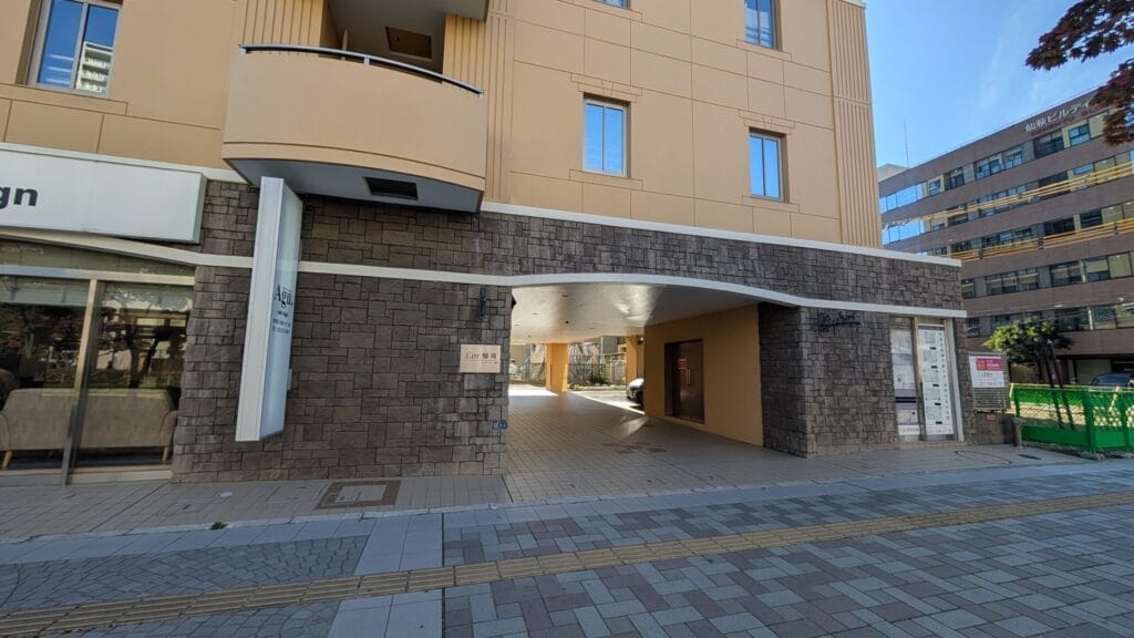 榴岡天満宮近くのタイムズB