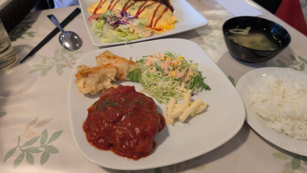 おにおんとまと_日替わりハンバーグランチ